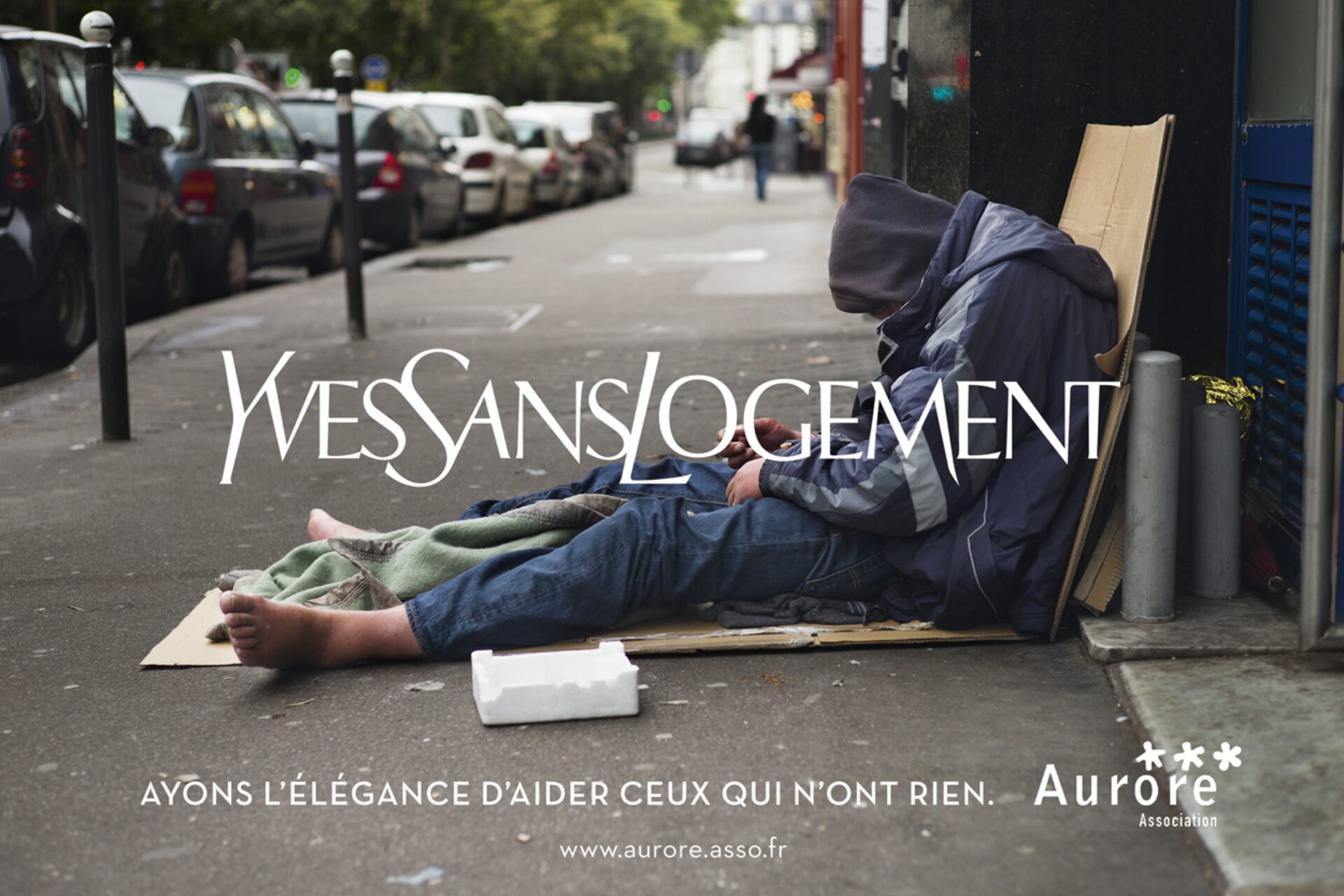 You are currently viewing Luxe et personnes sans-abris: un contraste pour sensibiliser à la précarité