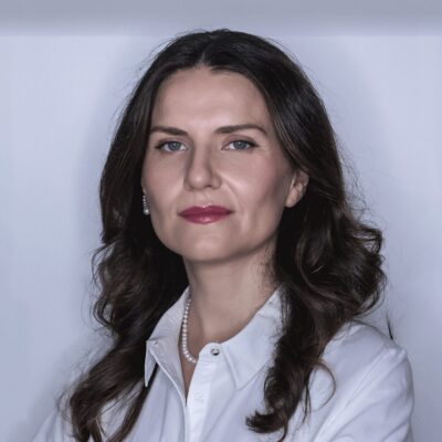 Oana Bogdan
(Architect and Policy Advisor)